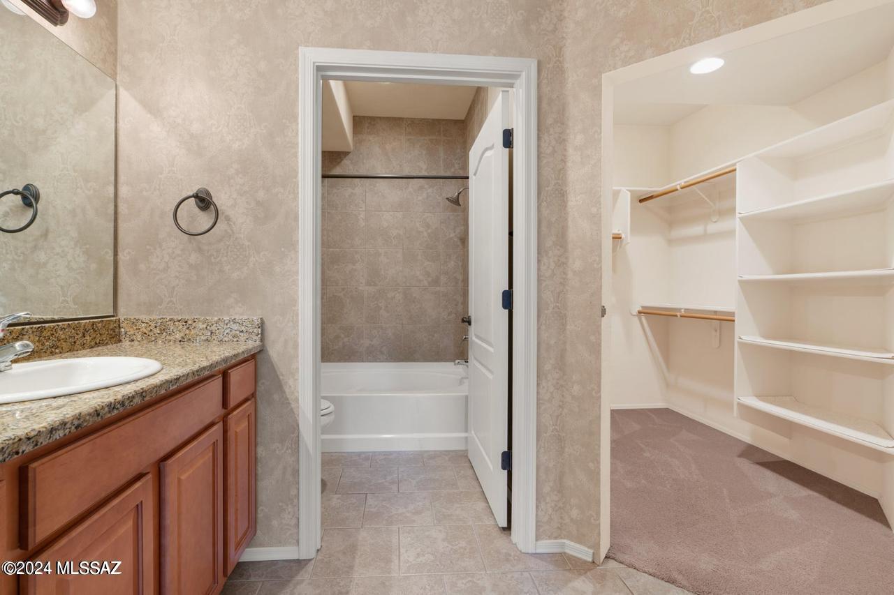 2550 East River Road, Unit 4103 Tucson, AZ 85718 - Photo 7 of 26