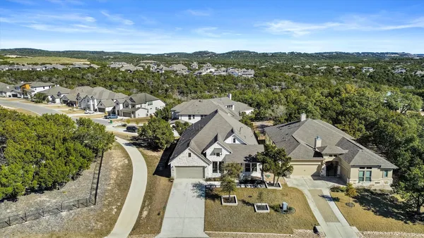 $3,200 | 19520 Diversion Circle, Lago Vista, TX 78645