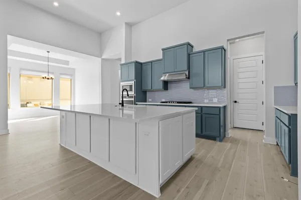 $3,200 | 19520 Diversion Circle, Lago Vista, TX 78645