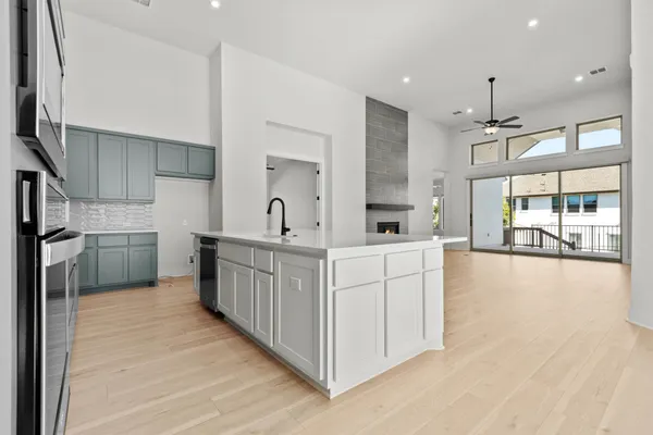 $3,200 | 19520 Diversion Circle, Lago Vista, TX 78645