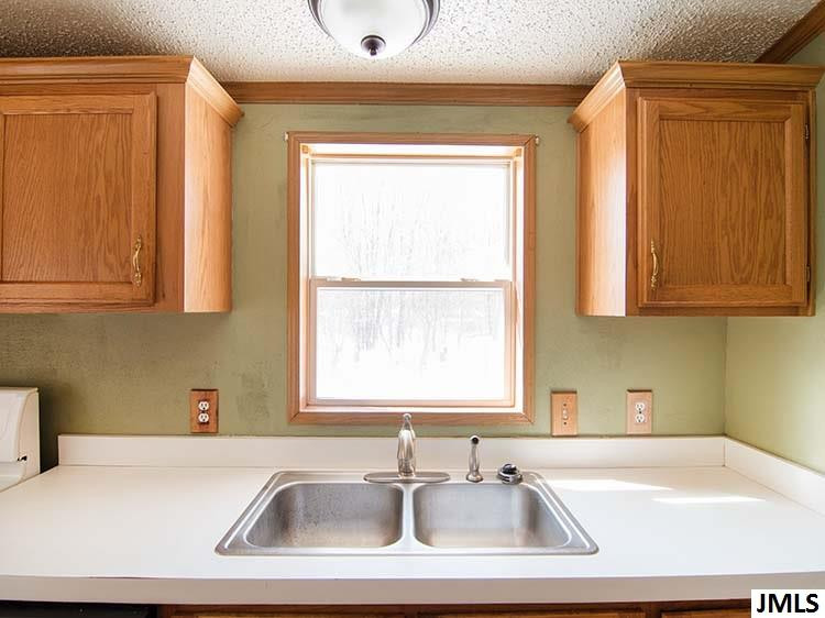 8008 Dunn Road Munith, MI 49259 - Photo 18 of 29 Photo 18