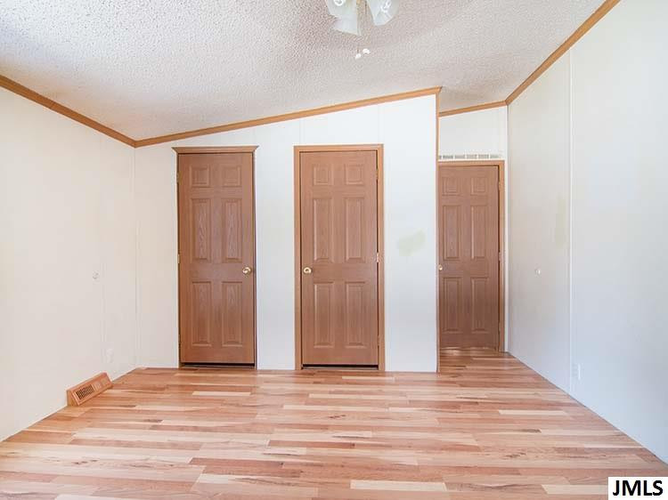 8008 Dunn Road Munith, MI 49259 - Photo 4 of 29 Photo 4