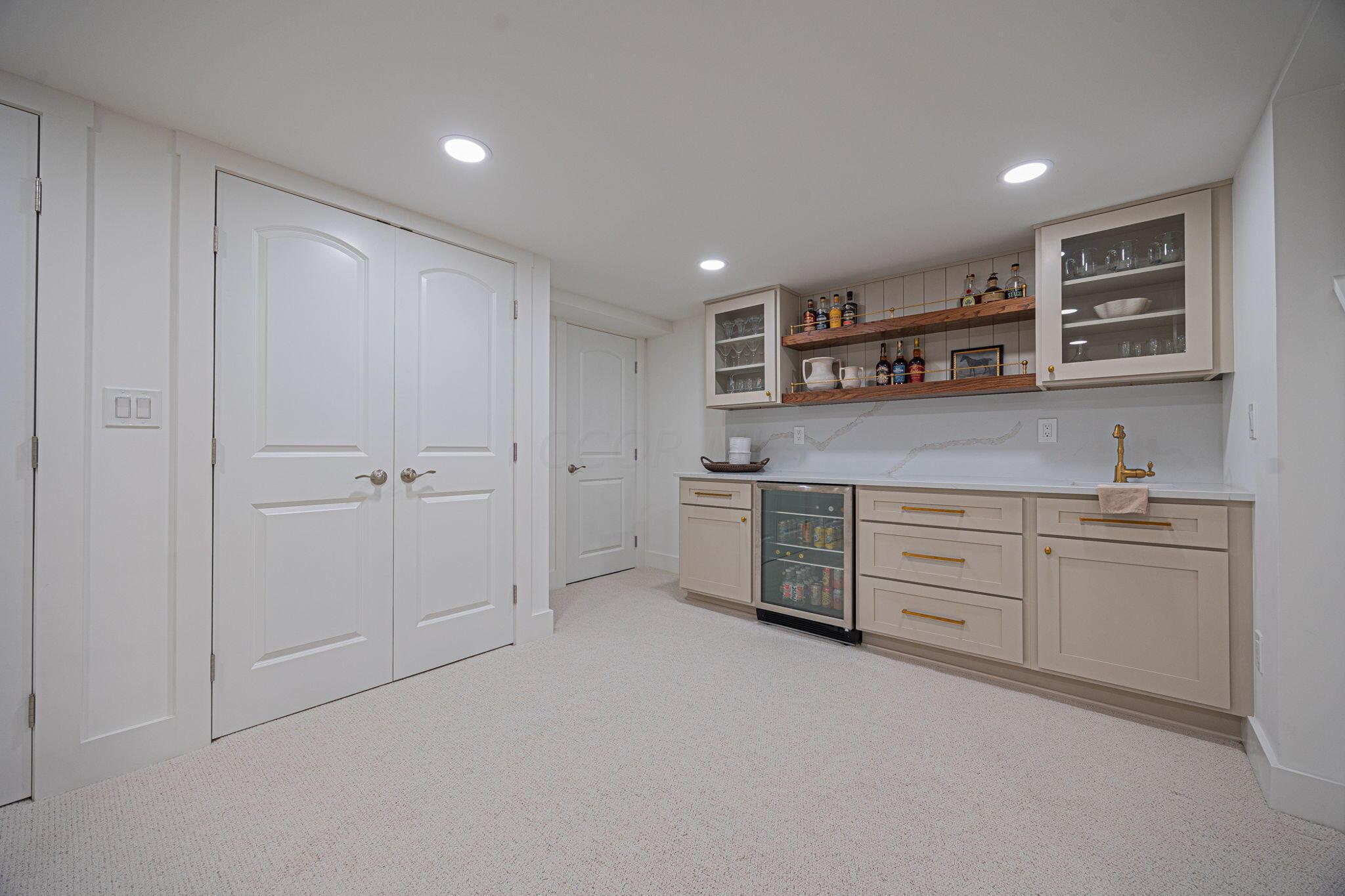 1858 Chatfield Road Columbus, OH 43221 - Photo 45 of 58 51-web-or-mls-1858 Chatfield rd-51