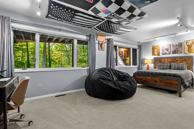 $1,172,000 | W5975 Pheasant Lane, Plymouth, WI 53073