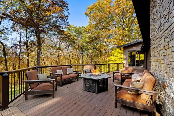$1,150,000 | W5975 Pheasant Lane, Plymouth, WI 53073