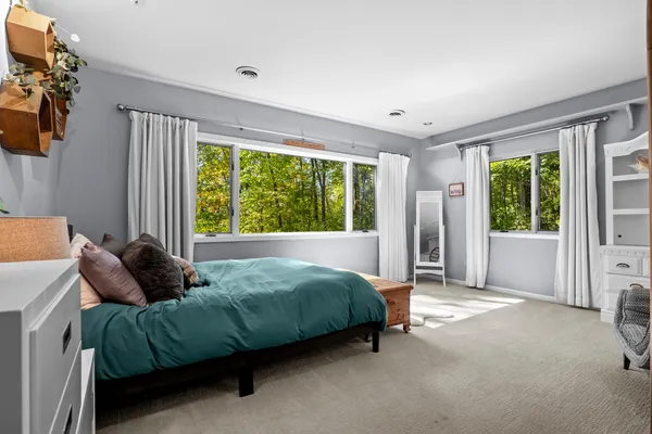 $1,150,000 | W5975 Pheasant Lane, Plymouth, WI 53073