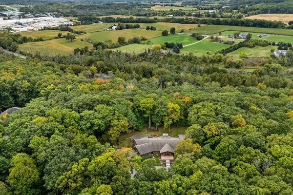$1,150,000 | W5975 Pheasant Lane, Plymouth, WI 53073