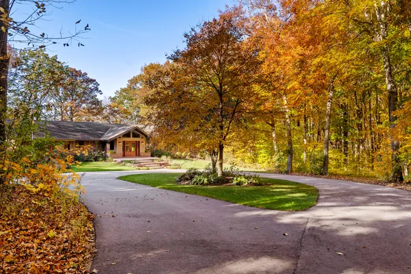 $1,150,000 | W5975 Pheasant Lane, Plymouth, WI 53073