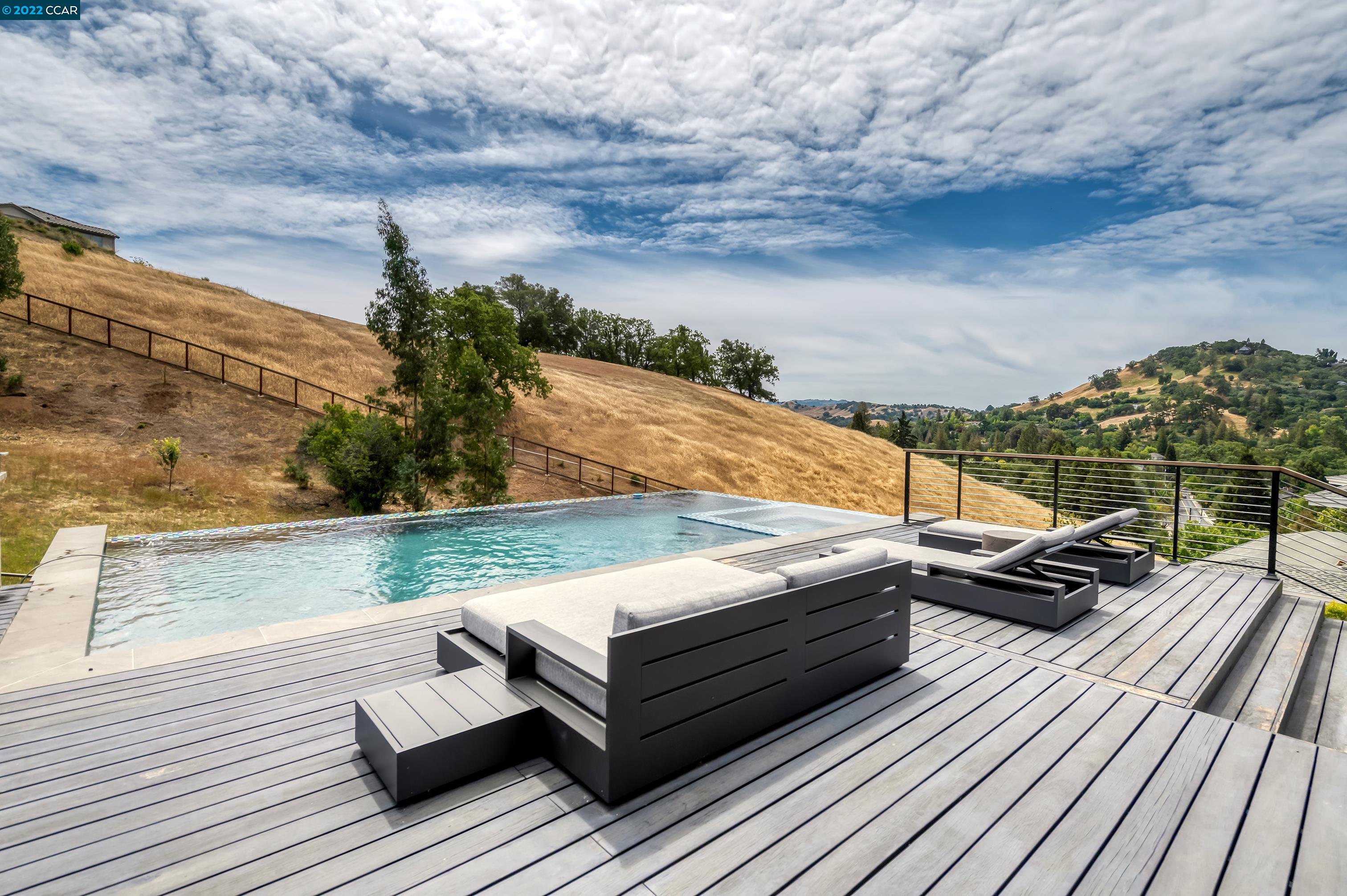 155 Arbor View Lane Lafayette, CA 94549 - Photo 27 of 32 a view of sitting area with furniture