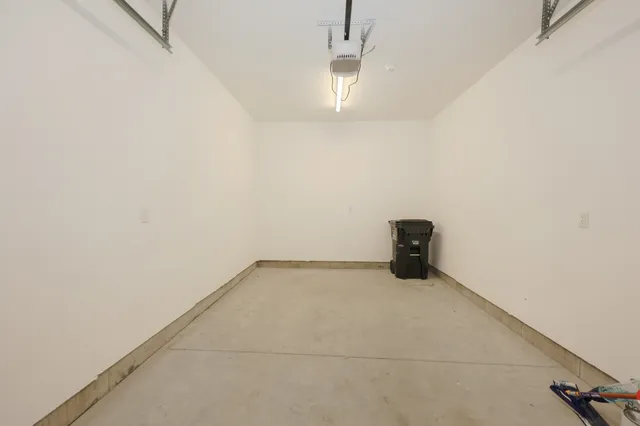 $559,000 | 181 Knollwood Way, Manchester, NH 03102