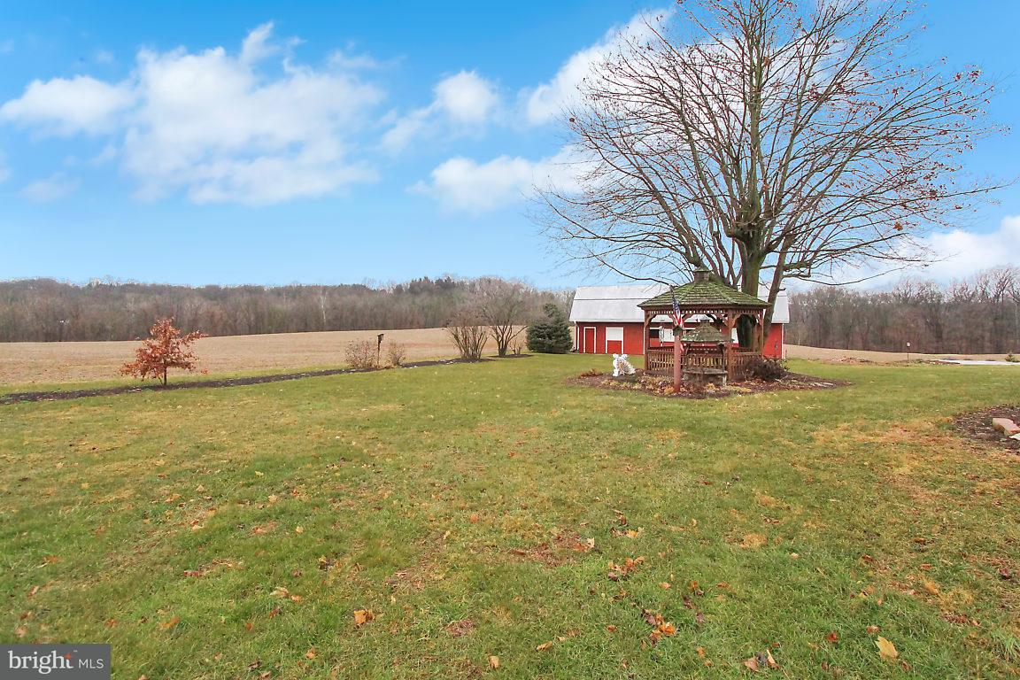 1619 Camber Lane Spring Grove, PA 17362 - Photo 22 of 27 Gallery Image 22