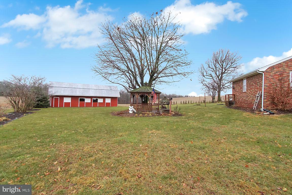 1619 Camber Lane Spring Grove, PA 17362 - Photo 23 of 27 Gallery Image 23