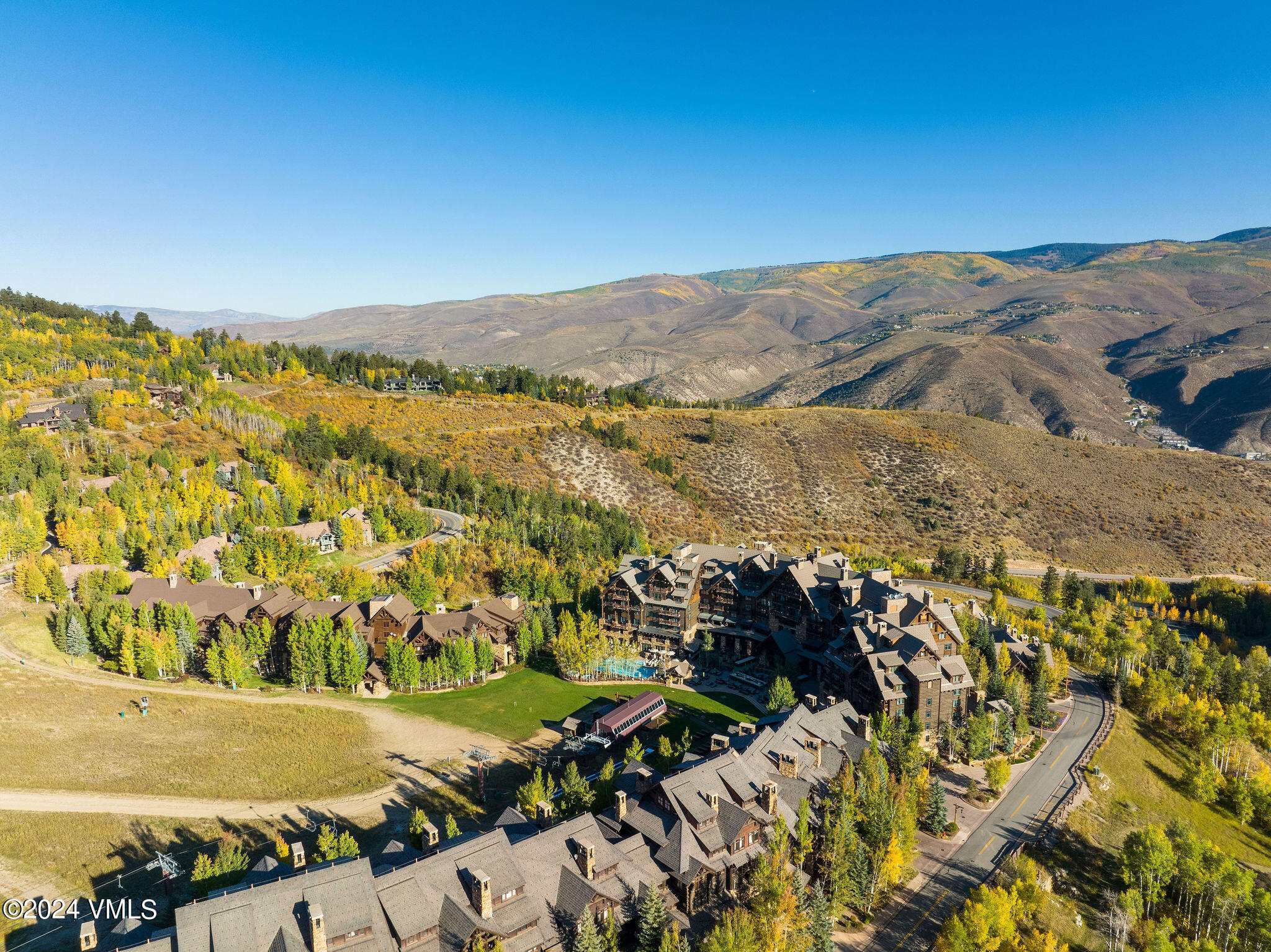 130 Daybreak Ridge Road, Unit R1007 Avon, CO 81620 - Photo 37 of 40 ritz_bg_907_aerial_d