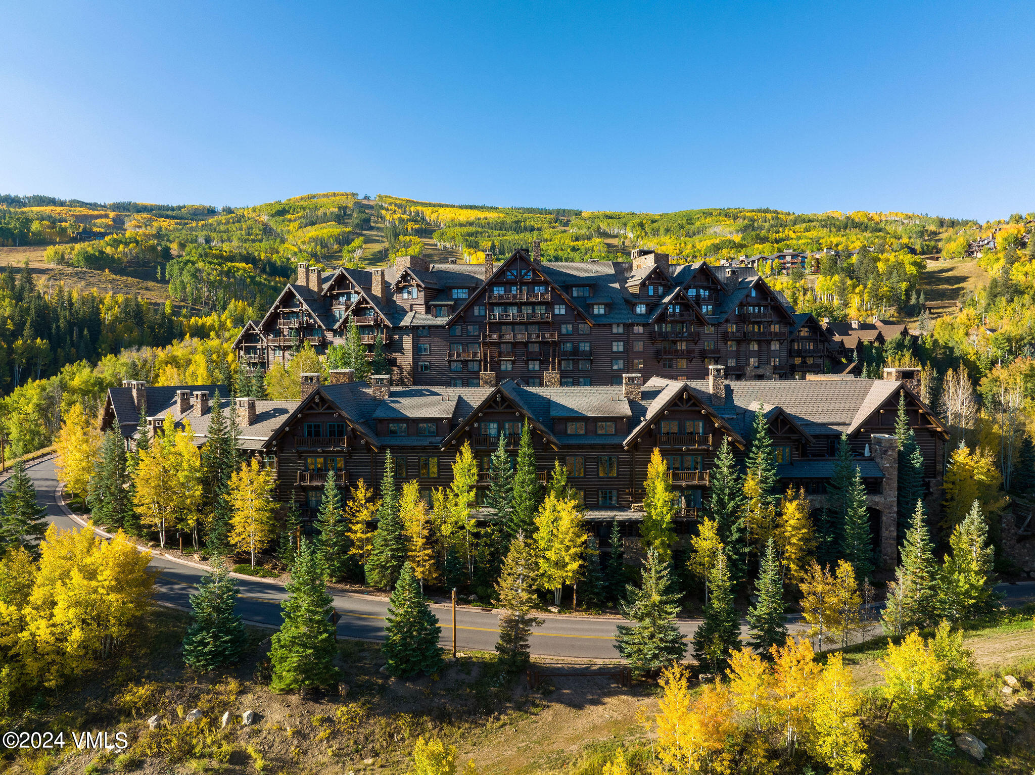 130 Daybreak Ridge Road, Unit R1007 Avon, CO 81620 - Photo 40 of 40 ritz_bg_907_aerial_g