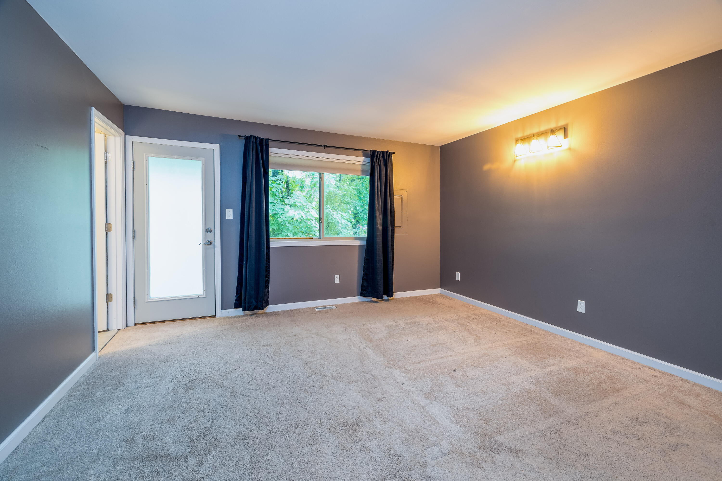 4270 Park Place Crown Point, IN 46307 - Photo 25 of 36 a view of an empty room with a window