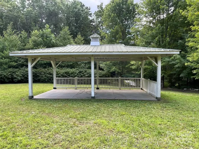 $99,000 | 0 Willow Run Lane, Unit 6, Zirconia, NC 28790