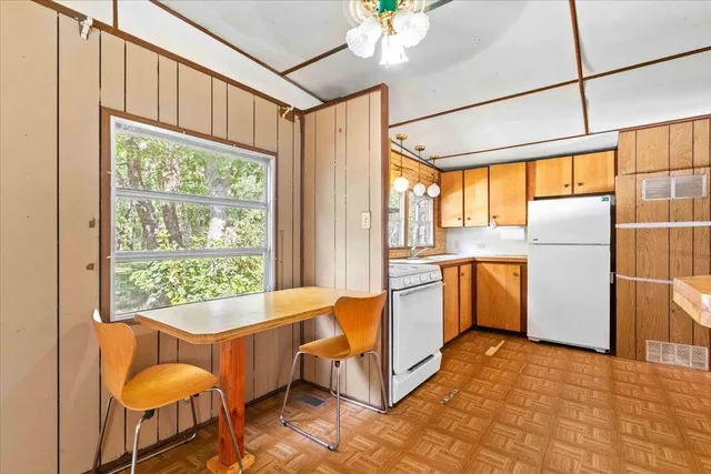 $118,900 | 355 15th Drive, Nekoosa, WI 54457