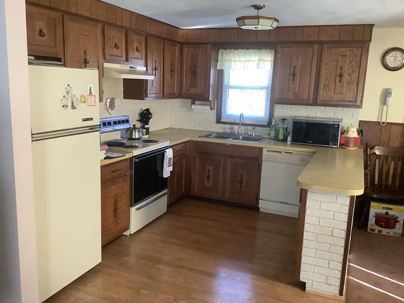 31 Colvintown Road Coventry, RI 02816 - Photo 4 of 18 Gallery Image 4