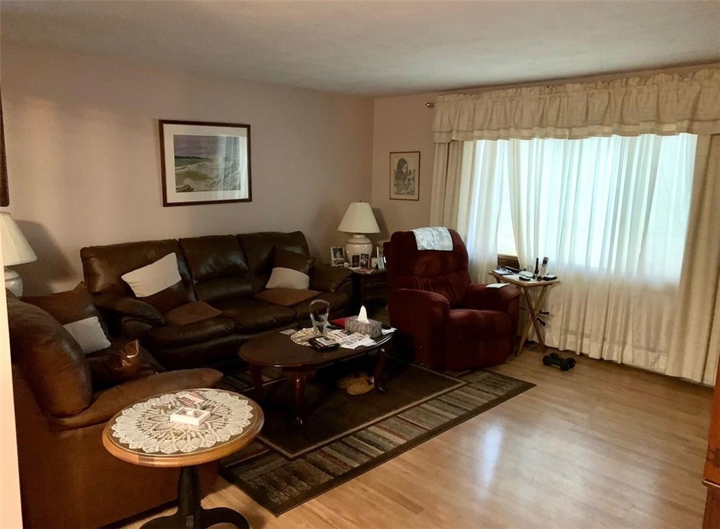 31 Colvintown Road Coventry, RI 02816 - Photo 8 of 18 Gallery Image 8
