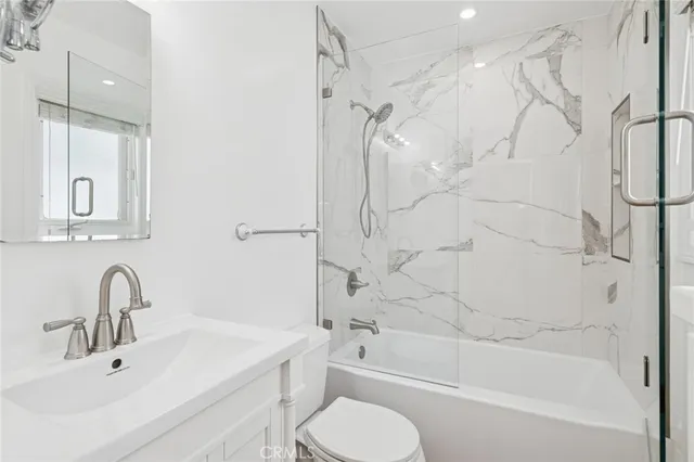 $14,950 | 200 Grand Canal, Newport Beach, CA 92662