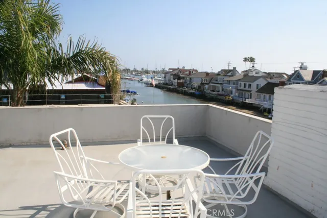 $14,950 | 200 Grand Canal, Newport Beach, CA 92662