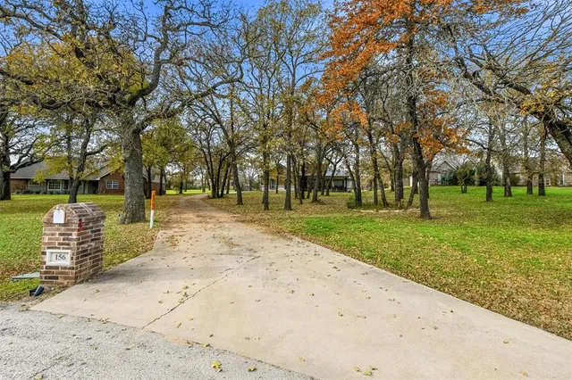 $750 | 156 Howard Newby Lane, Springtown, TX 76082