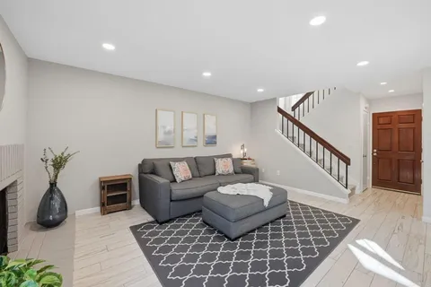 $1,125,000 | 2992 Brandon Circle, Carlsbad, CA 92010