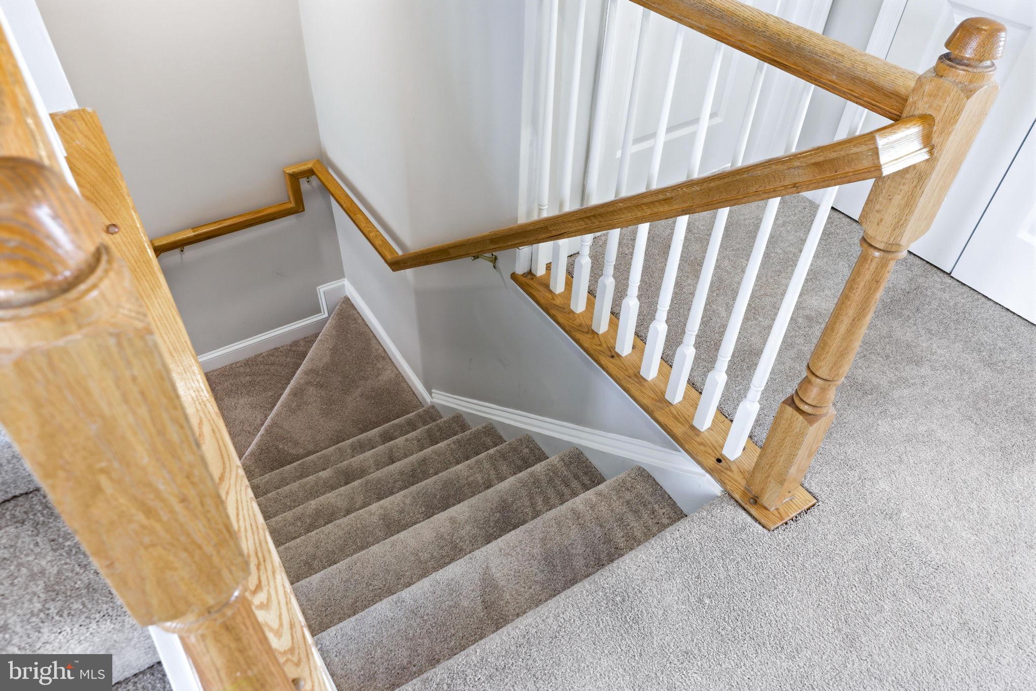 224 North Summit Avenue Gaithersburg, MD 20877 - Photo 29 of 34 a view of entryway
