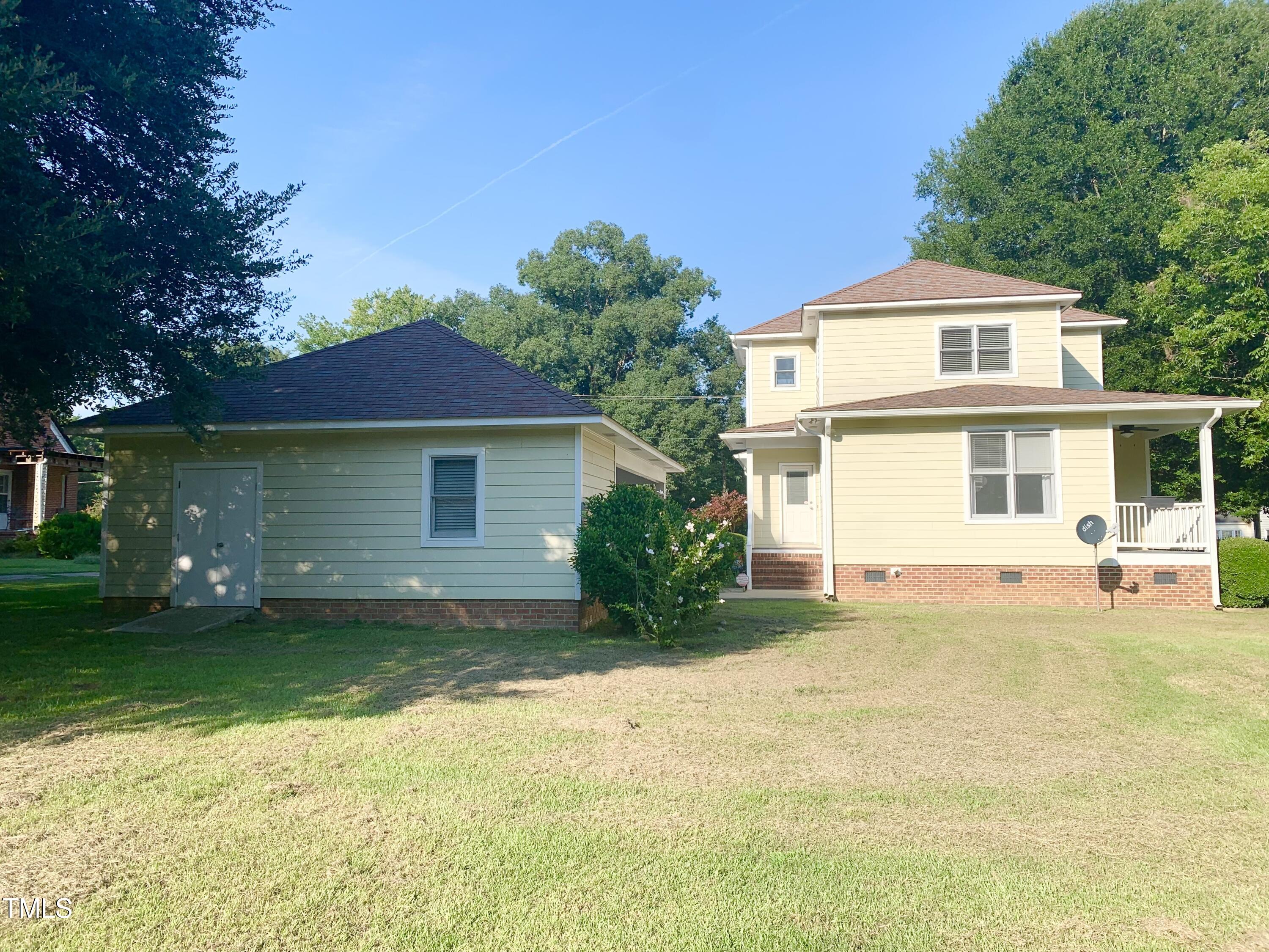 207 North Hopkins Avenue Spring Hope, NC 27882 - Photo 32 of 41 BackView