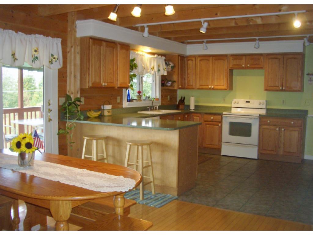 195 West Ridge Terrace Rutland Town, VT 05701 - Photo 5 of 36