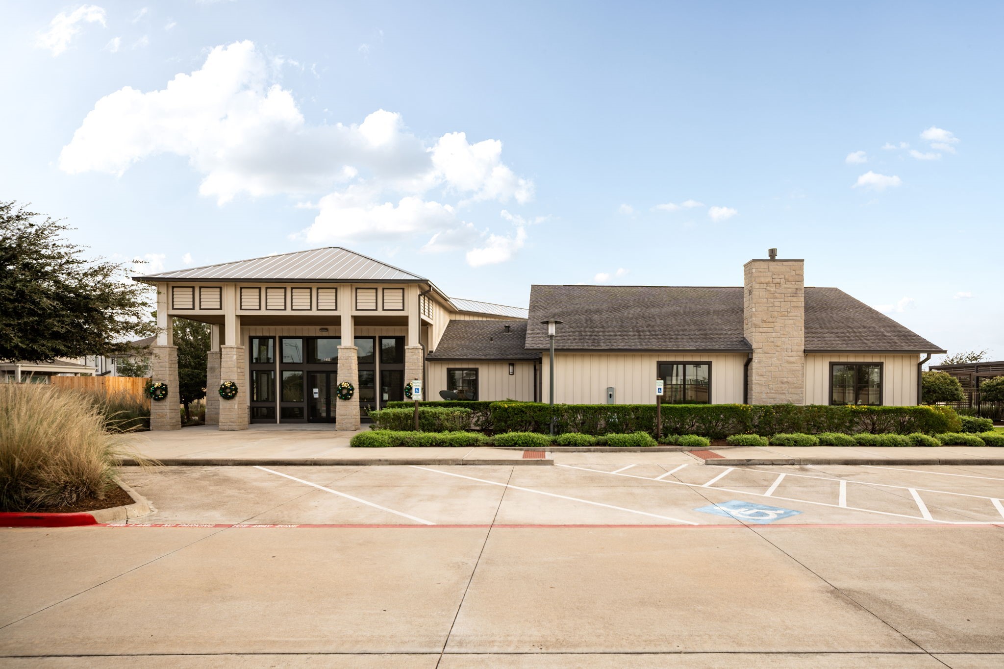 9810 Falling Fern Lane Houston, TX 77080 - Photo 21 of 30 Community offers resort-style amenities and walking trails. Conveniently located inside the Beltway near I-10, Hwy 290, Gessner, and CityCentre, this move-in-ready energy-efficient home delivers comfort, location, and community.