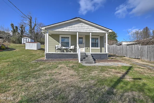 $185,000 | 170 Hillcrest Road, Bluff City, TN 37618