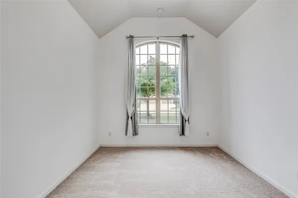 $2,900 | 3525 De Soto Loop, Round Rock, TX 78665