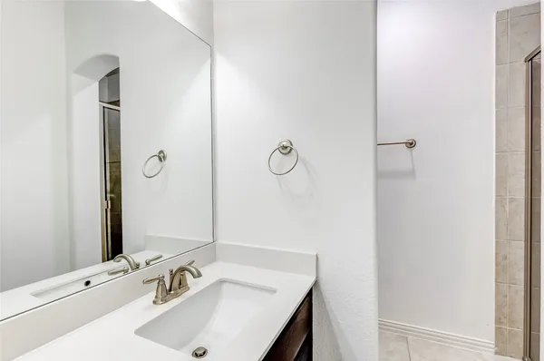 $2,900 | 3525 De Soto Loop, Round Rock, TX 78665