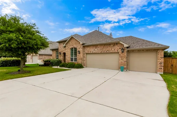 $2,900 | 3525 De Soto Loop, Round Rock, TX 78665