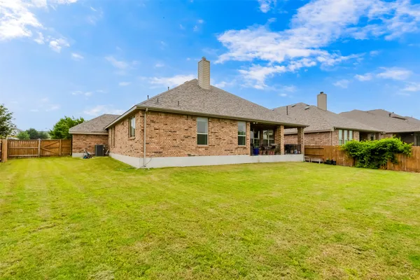 $2,900 | 3525 De Soto Loop, Round Rock, TX 78665