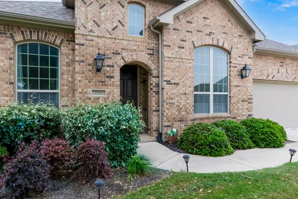 $2,900 | 3525 De Soto Loop, Round Rock, TX 78665