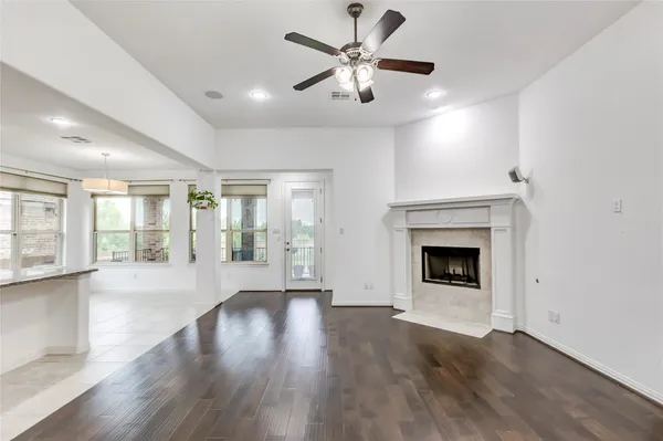 $2,900 | 3525 De Soto Loop, Round Rock, TX 78665