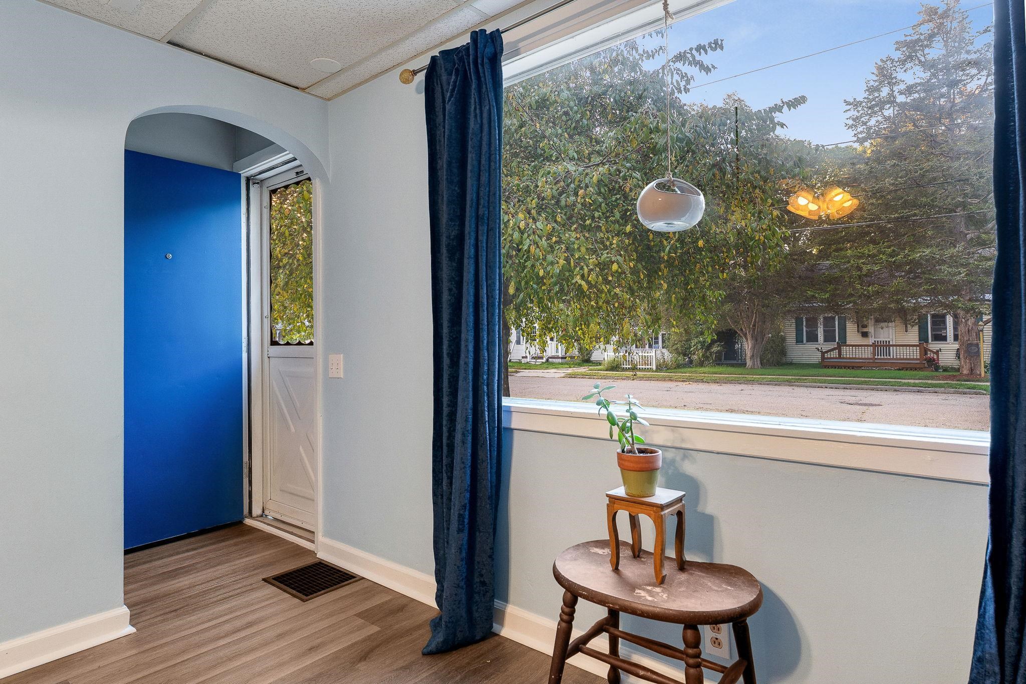 149 Woodbury Road Burlington, VT 05408 - Photo 4 of 48