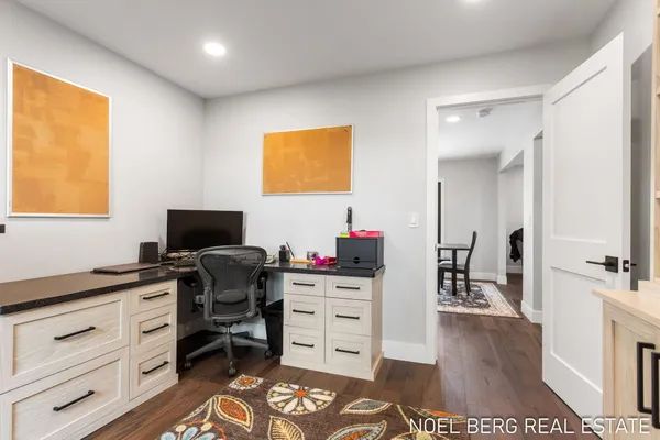 $799,900 | 11575 Leonard Road, Nunica, MI 49448