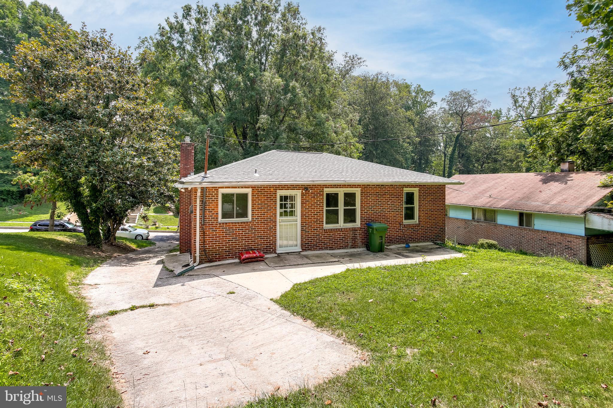 3722 Chesholm Road Baltimore, MD 21216 - Photo 21 of 23 Extended driveway to rear of property