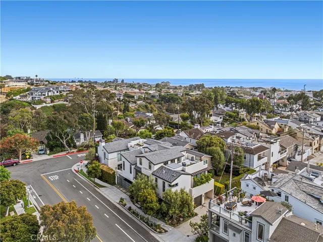 $4,195,000 | 3731 5th Avenue, Corona del Mar, CA 92625