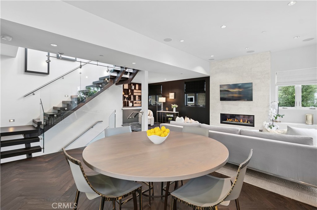 3731 5th Avenue Corona del Mar, CA 92625 - Photo 5 of 36 a view of a dining room with furniture