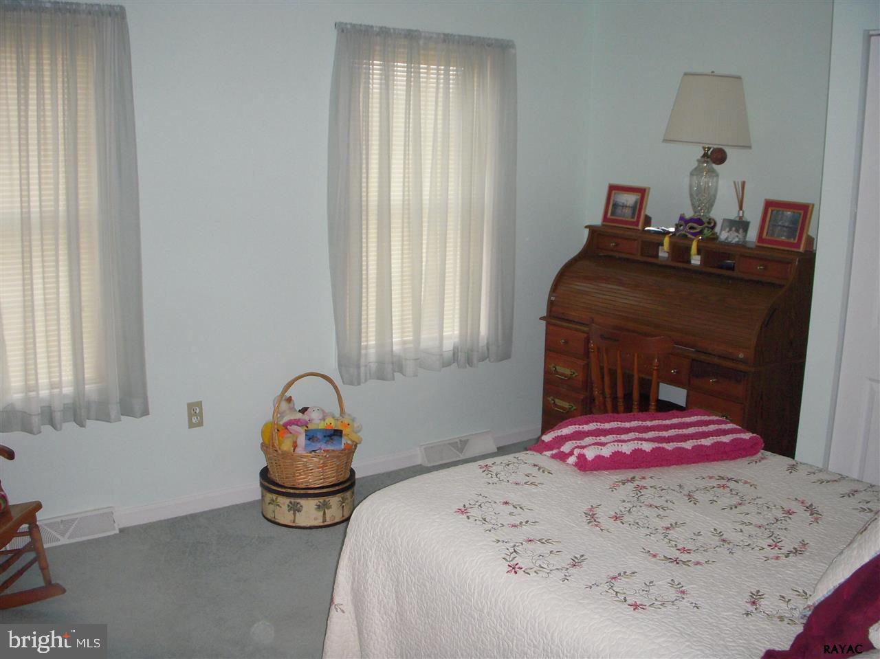 165 Coventry Cross Road Mount Wolf, PA 17347 - Photo 13 of 19 Gallery Image 13