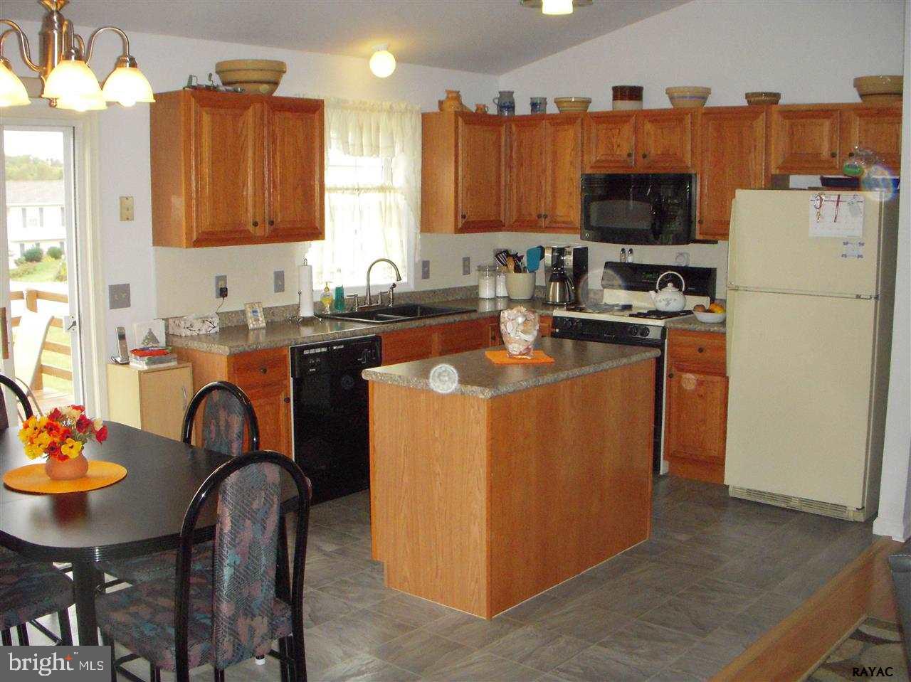 165 Coventry Cross Road Mount Wolf, PA 17347 - Photo 3 of 19 Gallery Image 3
