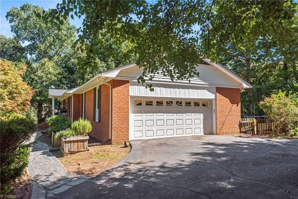 5709 Roundtable Road Greensboro, NC 27407 - Photo 50 of 50 Gallery Image 50