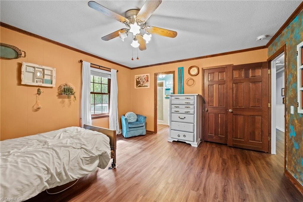 5709 Roundtable Road Greensboro, NC 27407 - Photo 8 of 50 Gallery Image 8