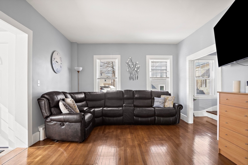 5 Flagg Street Woburn, MA 01801 - Photo 16 of 34