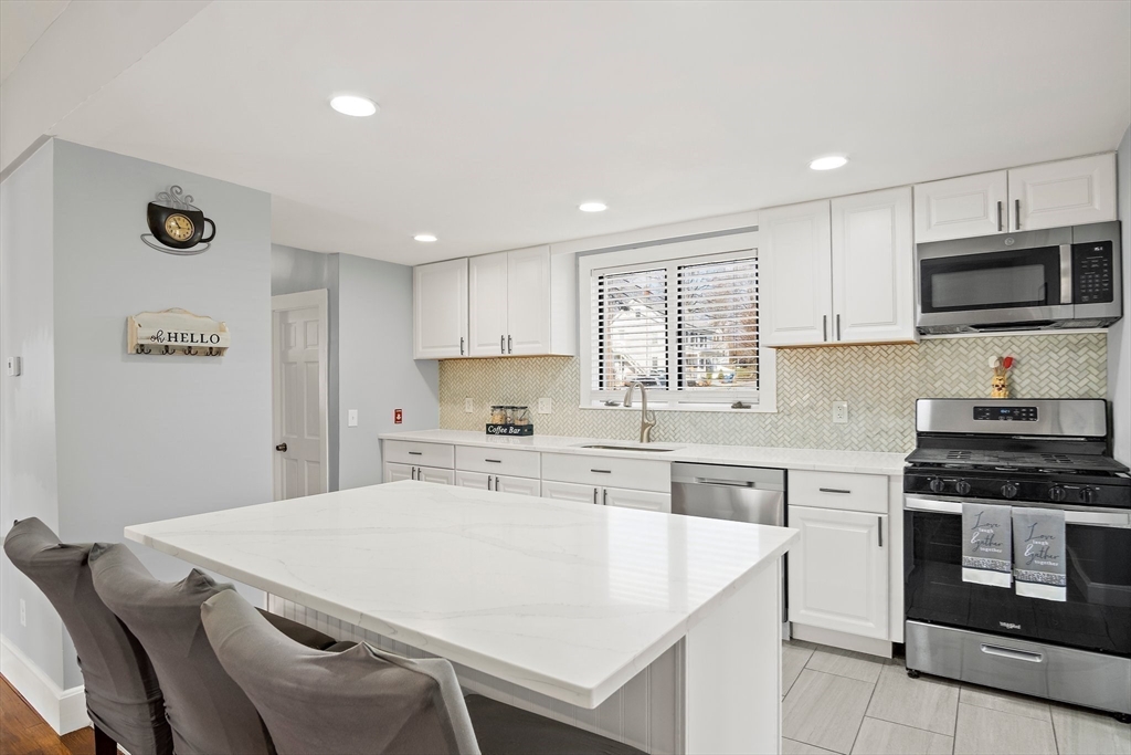 5 Flagg Street Woburn, MA 01801 - Photo 10 of 34