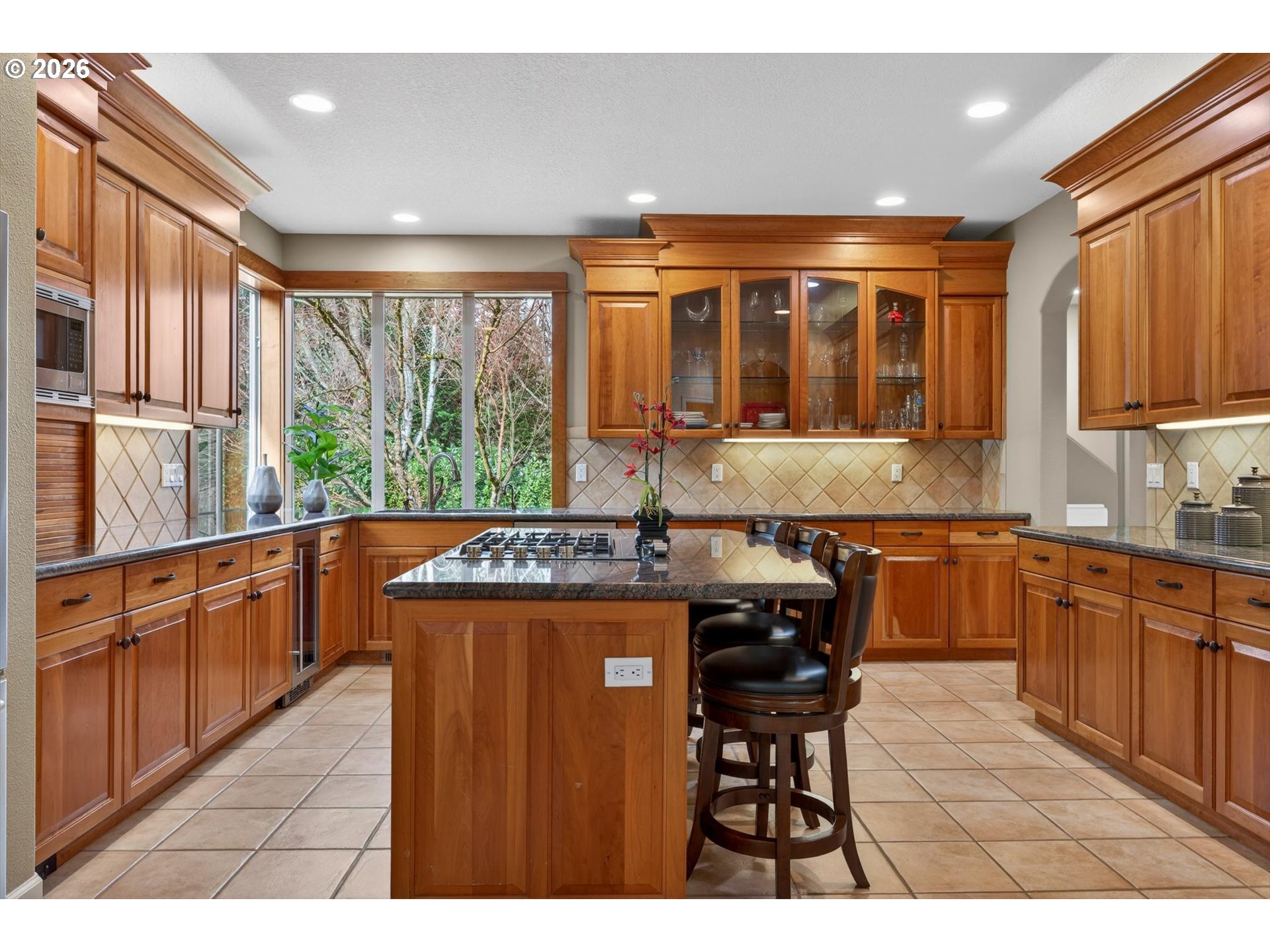 3390 Quail Ridge Court West Linn, OR 97068 - Photo 13 of 47